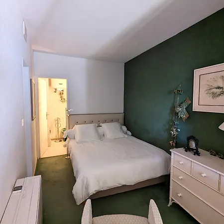 Grand Avec Terrasse, Clim, Wifi Et Parking A - Fr-1-420-144 아파트