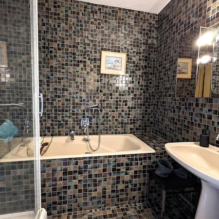 Apartmán Grand Avec Terrasse, Clim, Wifi Et Parking A - Fr-1-420-144 *