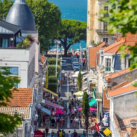 Grand Avec Terrasse, Clim, Wifi Et Parking A - Fr-1-420-144 * 아르카숑